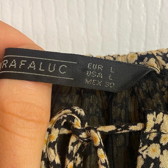 Zara Off Cold Shoulder Mini Floral Boho Long Sleeve Flowy Dress Size Large - Picture 12 of 13